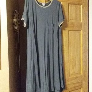 LuLaRoe Carly tshirt dress